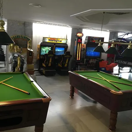 아파트 Benalbeach